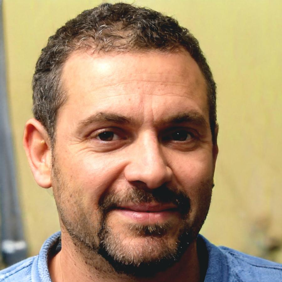 Radoslav Georgiev, Senior Financial Analyst
